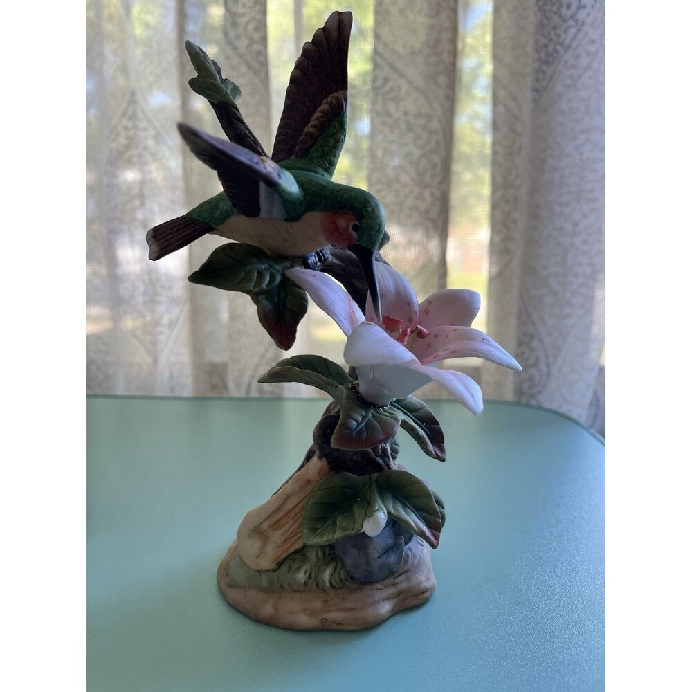 Vintage House of Lloyd Porcelain Hummingbird Figurine Bird Collectible Decor - Picture 8 of 9
